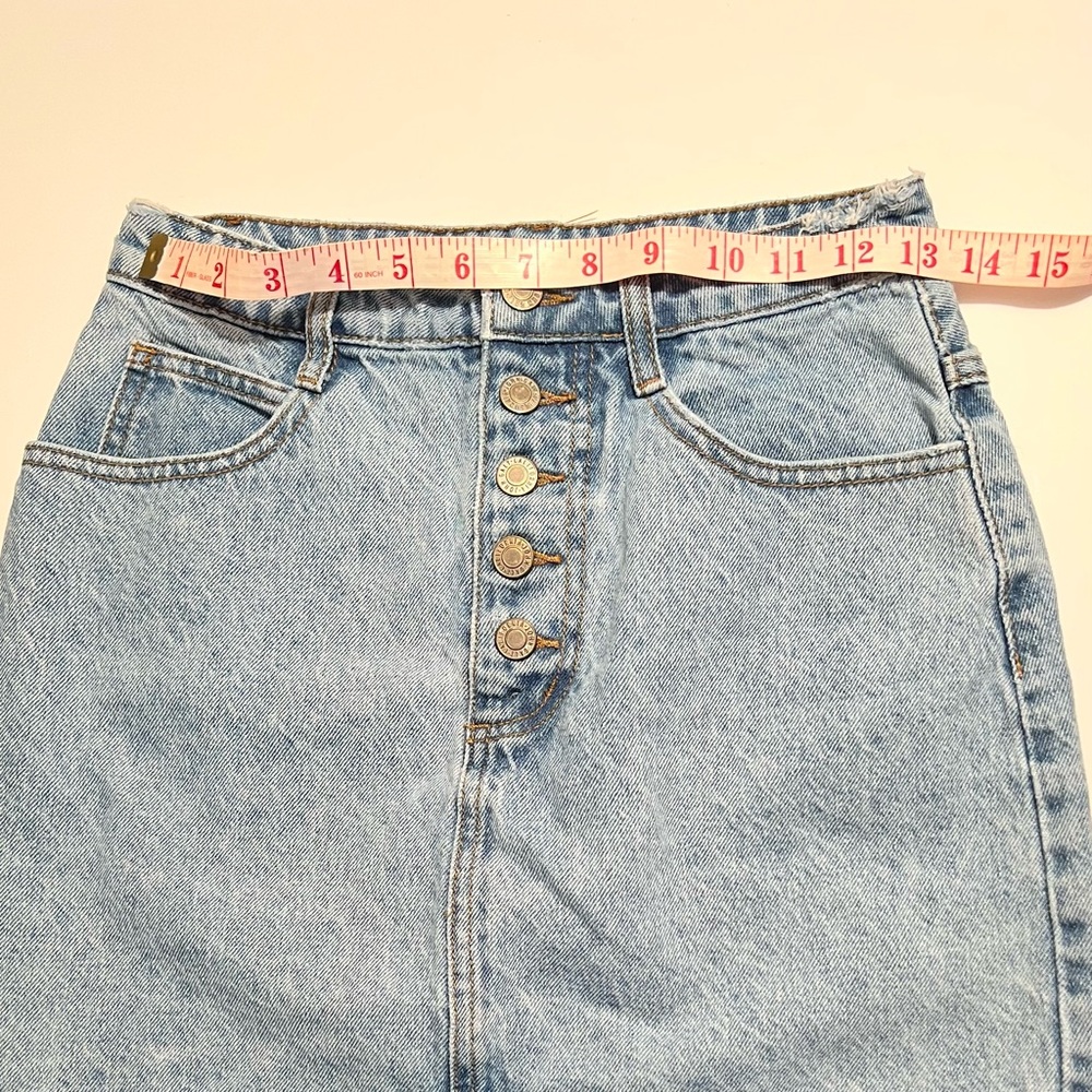 Mini Blue Denim Button-Up Skirt by J Galt - Picture 5 of 7